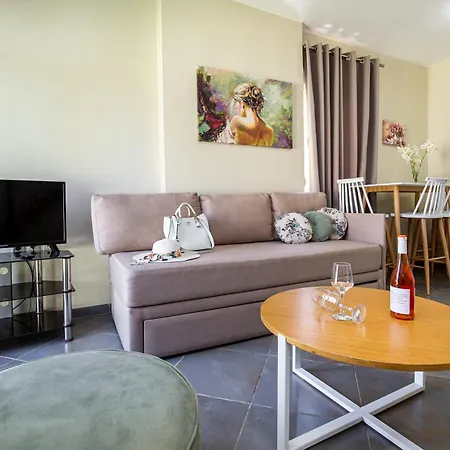 Aldebaran לימנריה